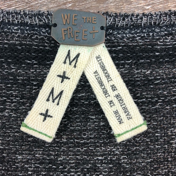 *SOLD* FREE PEOPLE | We the Free Striped Henley - Picture 5 of 6